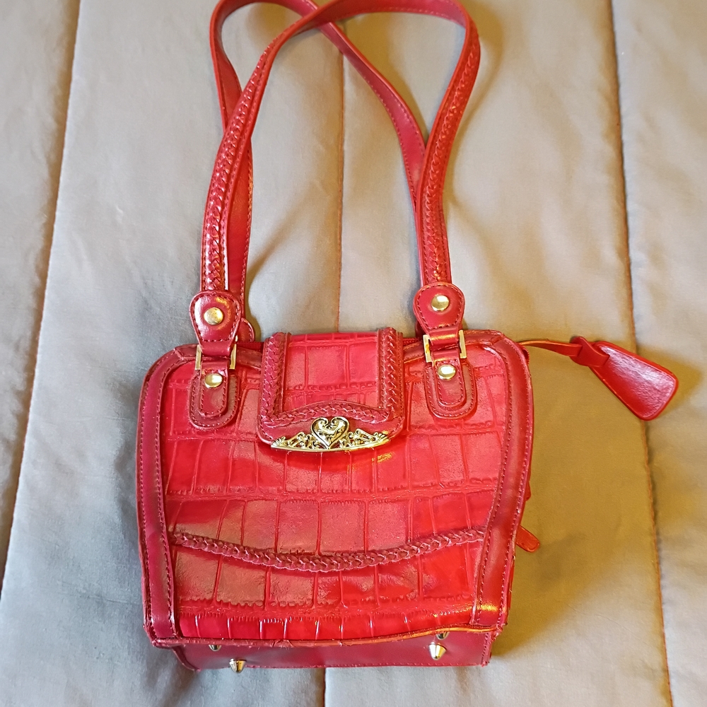 Chic Red Crocodile Pattern Mini Bag - image 1
